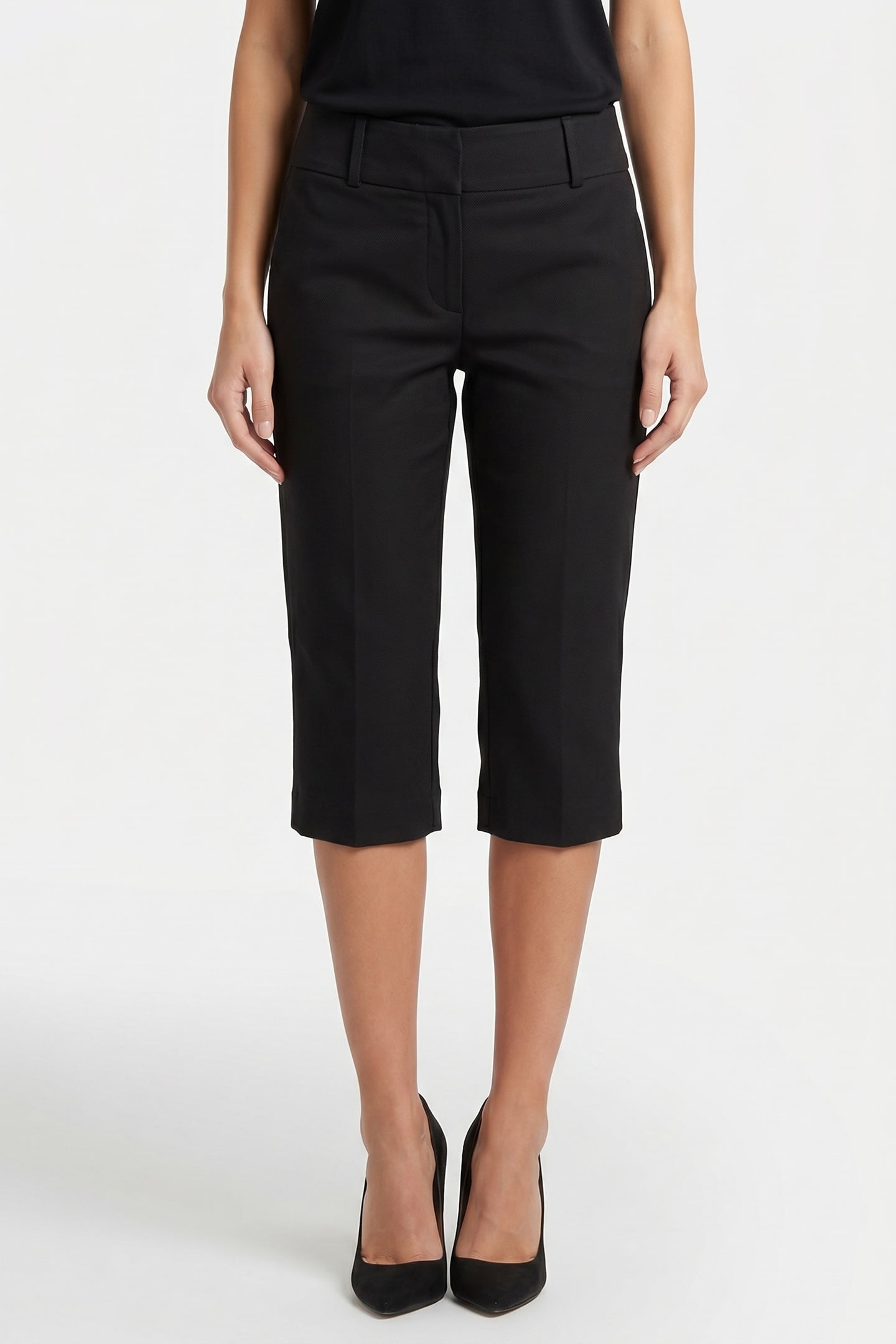 & Other Stories Coline Capri Trousers Black Maat: 34 | Korte Broeken Outlet | Dames | Zwart