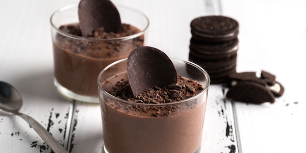 Tijd voor wat lekkers: Chocolademousse met Oreo koekjes