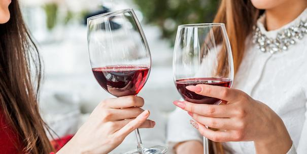 Wow: Eén glas wijn per dag zorgt voor minder rimpels
