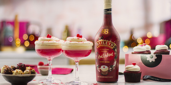 Baileys heeft een nieuwe smaak: Baileys Red Velvet Cupcake