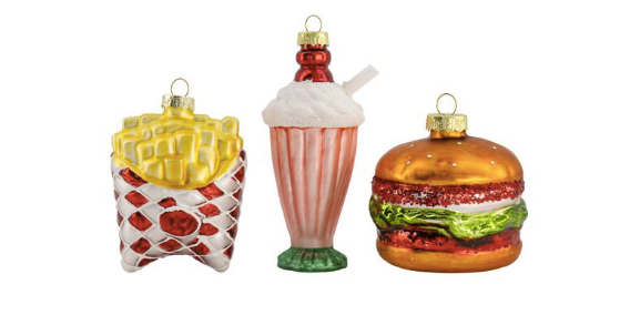 Voor alle liefhebbers van patat en hamburgers: deze kerstballen wil je!