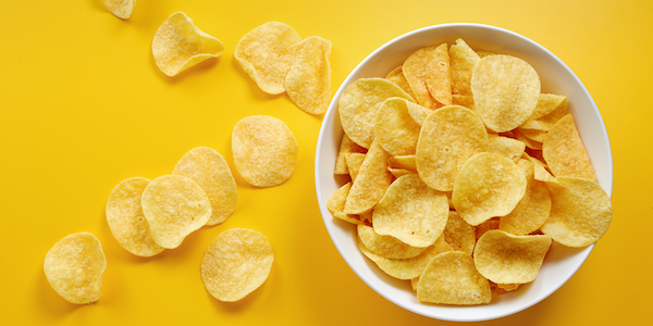 Yes! Uit nieuw onderzoek blijkt dat liefhebbers van chips langer leven