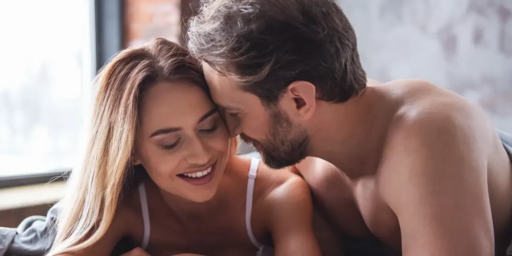Seks voor het slapengaan: helpt het je echt beter slapen?