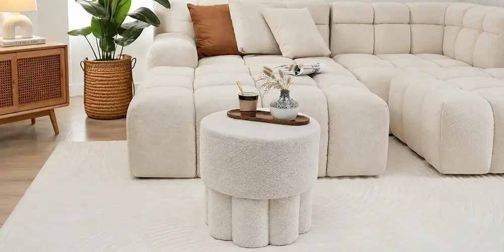 Teddy design poef van Action: deze viral interieurhit kost maar €24,95